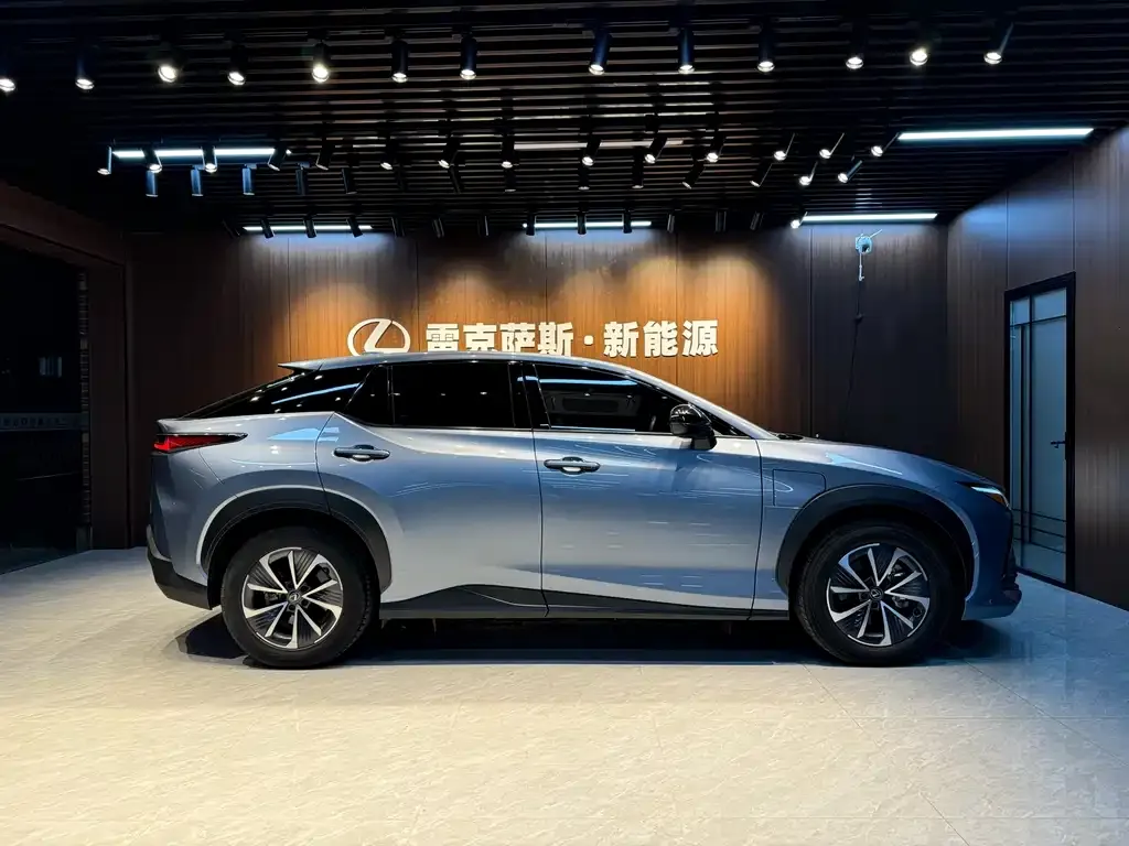 Lexus RZ 2023 из CN, фото 2