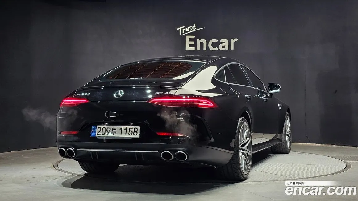 Mercedes-Benz AMG GT — фото 5