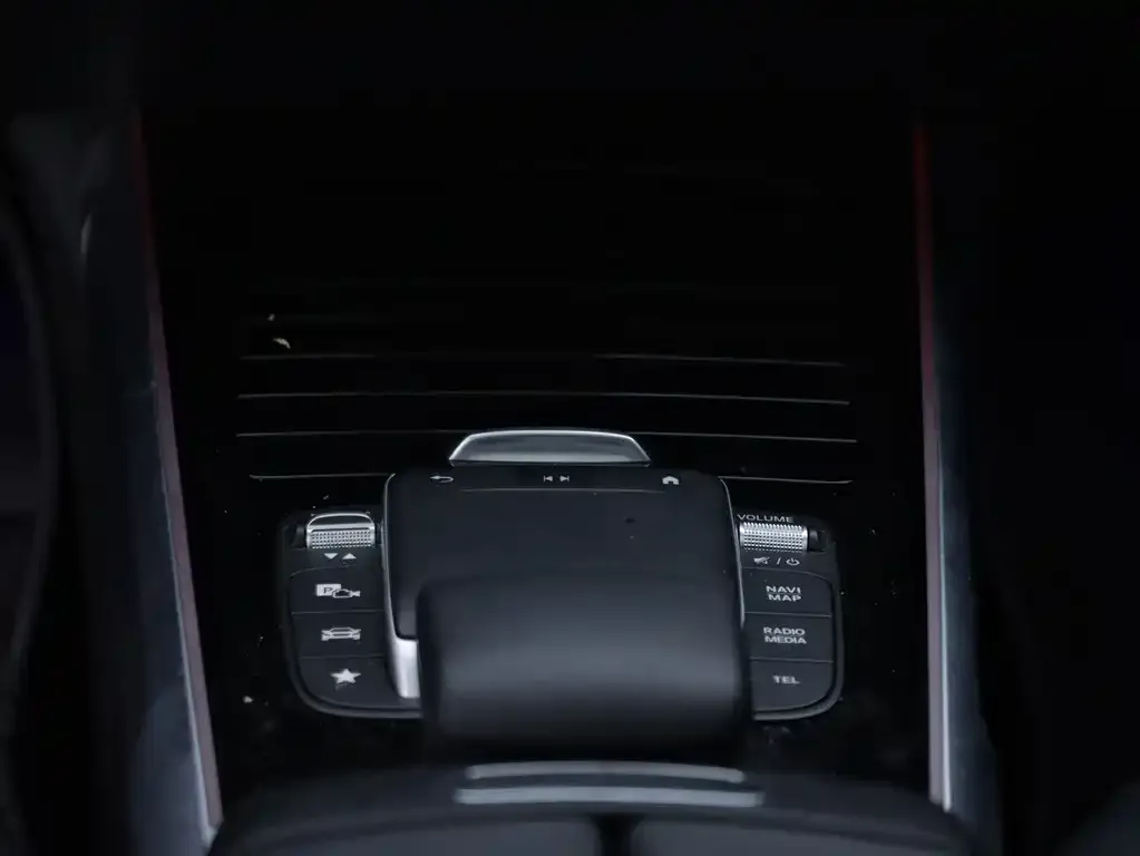 Mercedes-Benz GLB 2021 из CN, фото 3