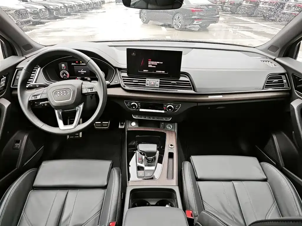 Audi Q5L 2025 из CN, фото 5