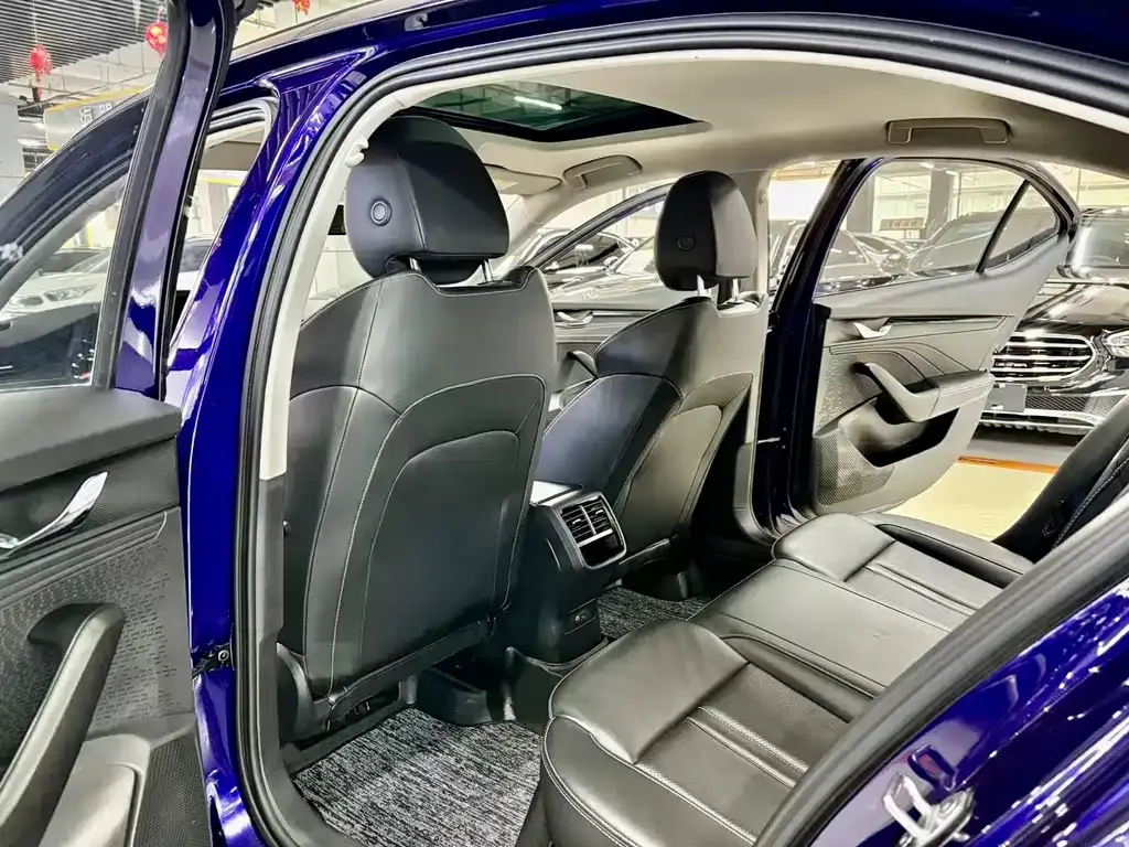 Skoda Octavia — фото 8