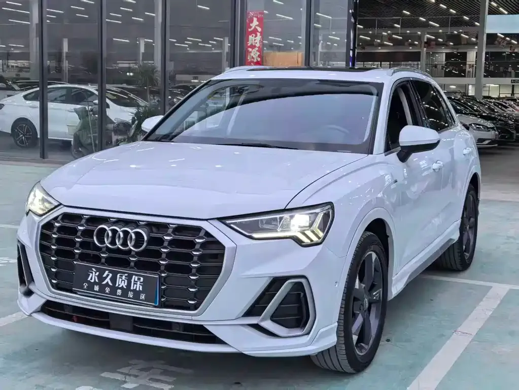 Audi Q3 2021 из CN, фото 1