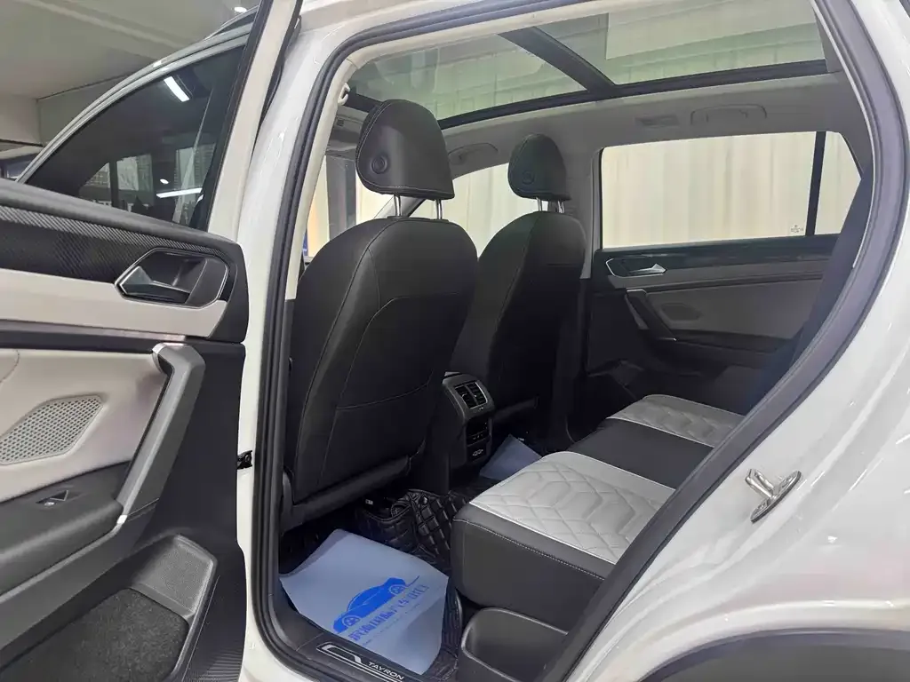 Volkswagen Tayron 2022 из CN, фото 4