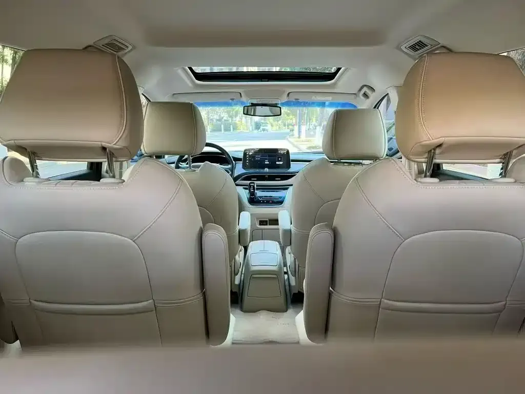 Buick GL8 2024 из CN, фото 4