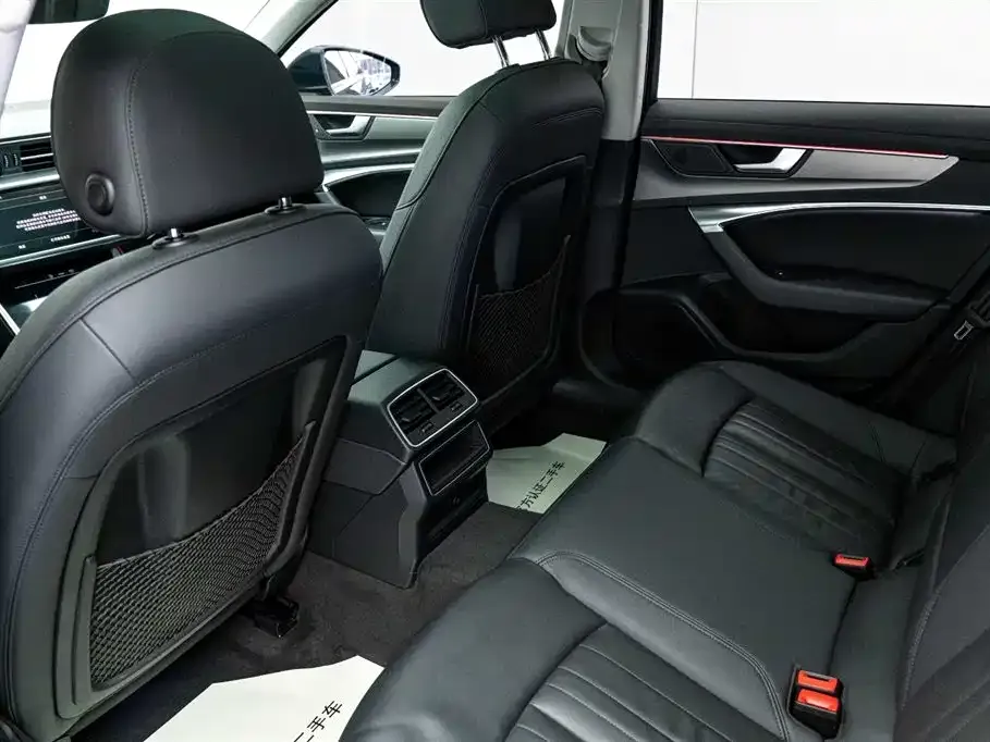Audi A6 (Import) 2021 из CN, фото 5