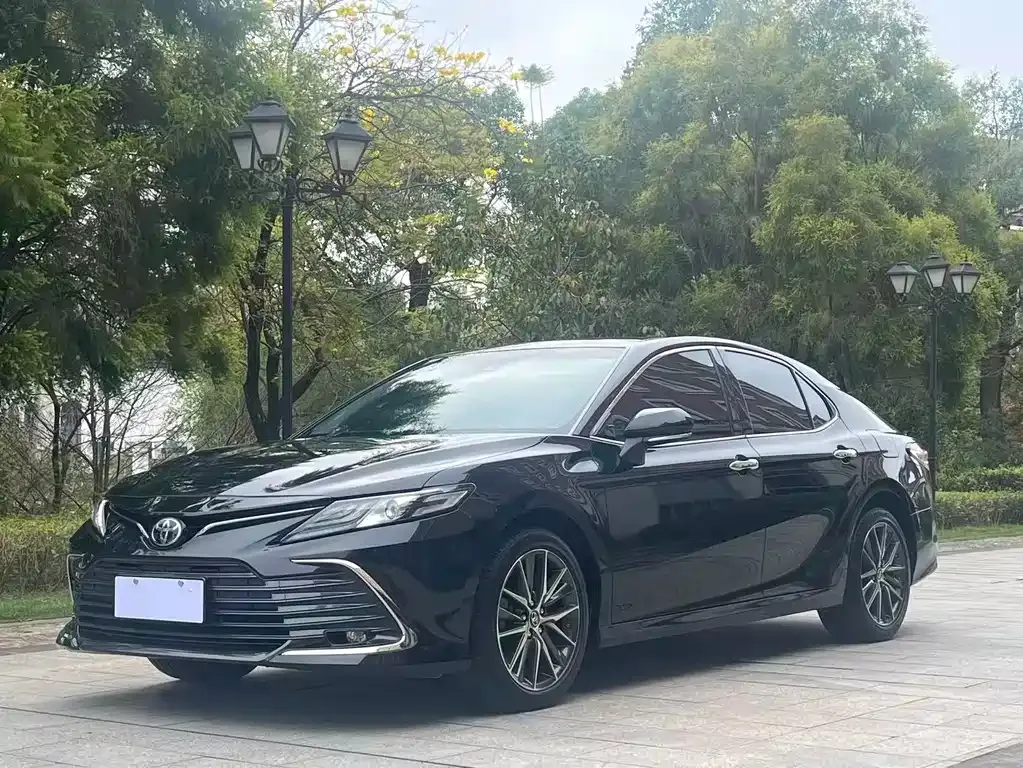 Toyota Camry 2022 из CN, фото 1