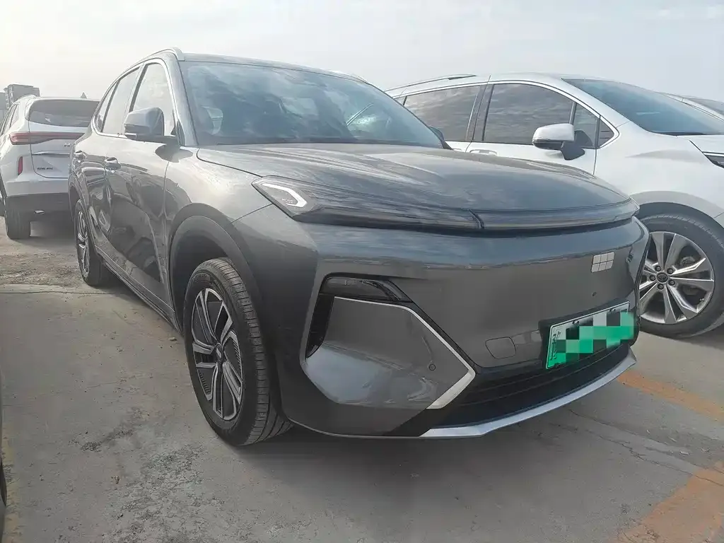 Geely 银河星舰7 — фото 3