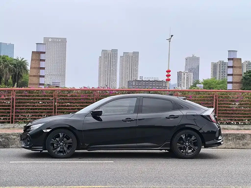 Honda Civic — фото 3