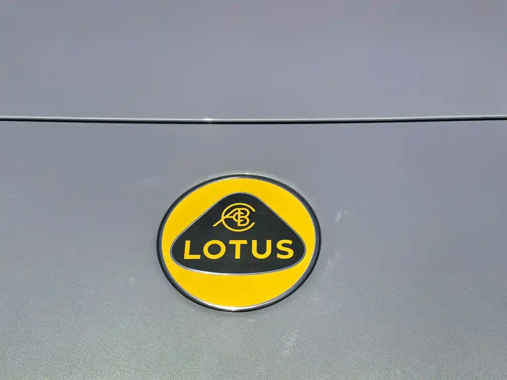 Lotus EMEYA 2025 из CN, фото 3