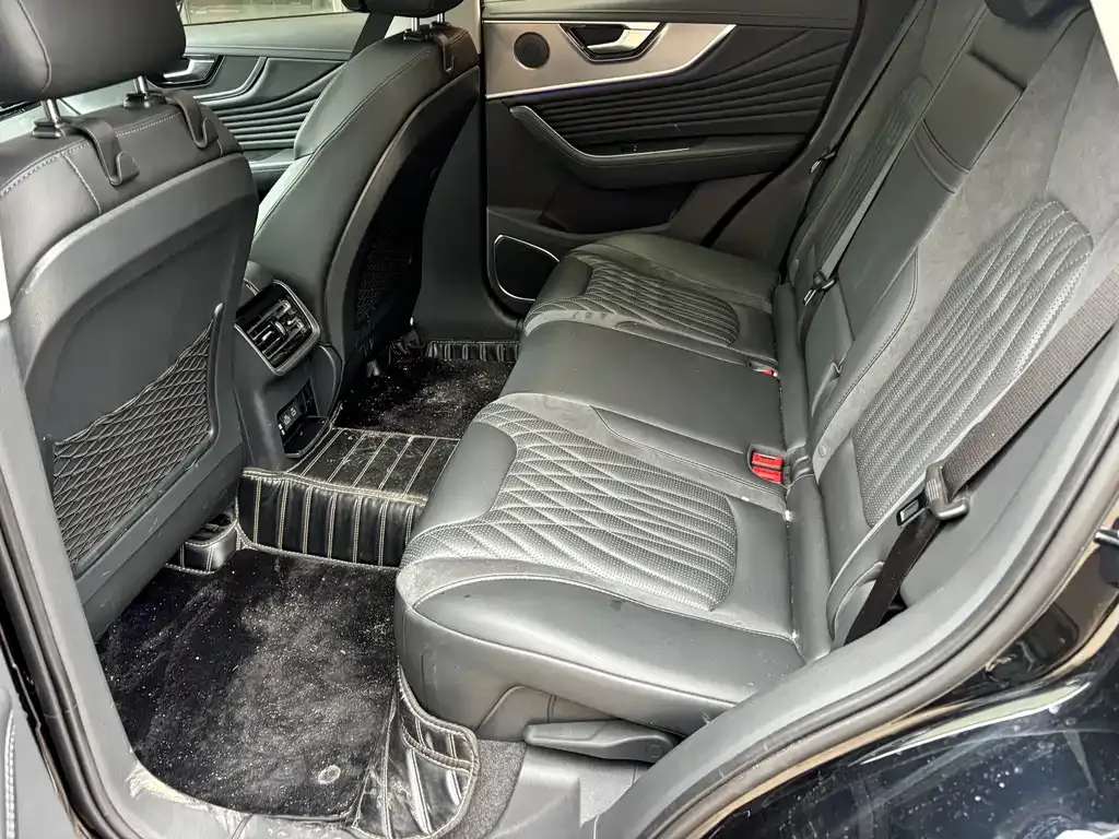 Hongqi HS5 2024 из CN, фото 4