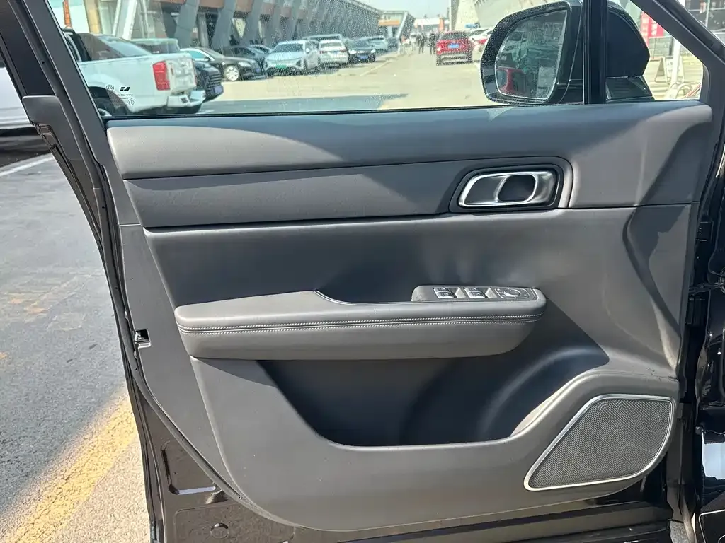 Li Auto ONE 2021 из CN, фото 3