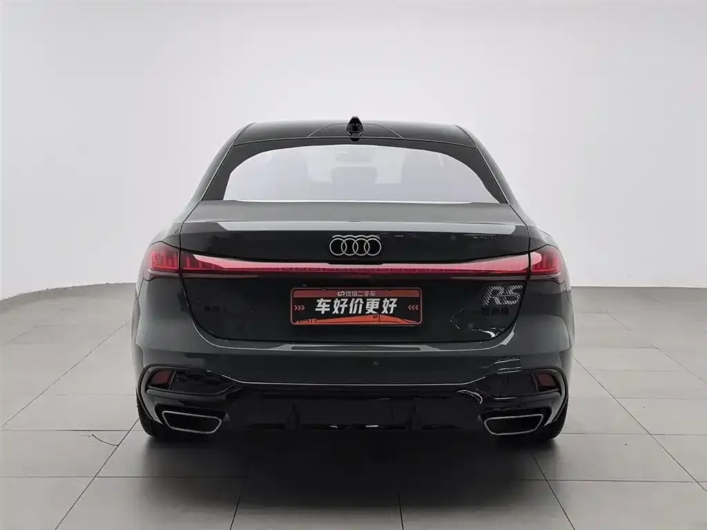 Audi A5L — фото 5