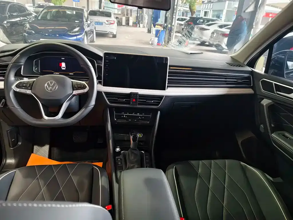 Volkswagen Tiguan L 2025 из CN, фото 8