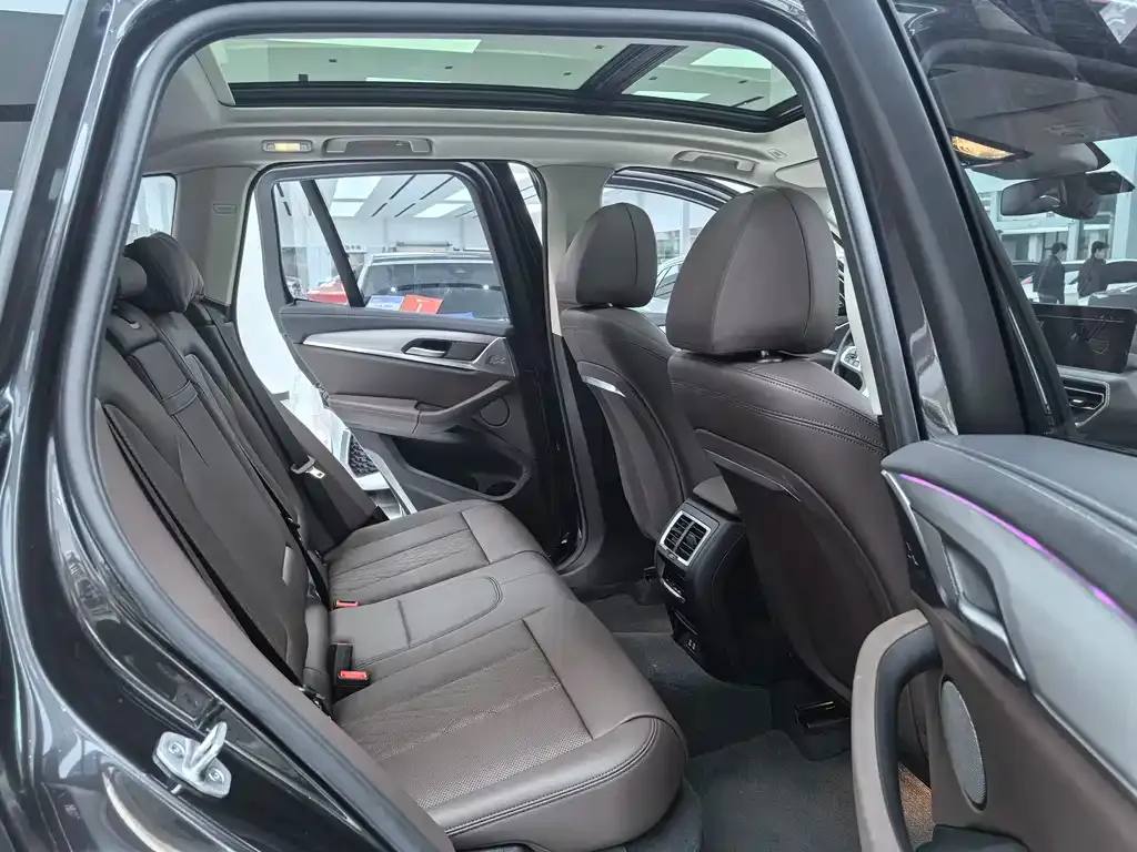 BMW iX3 2022 из CN, фото 10