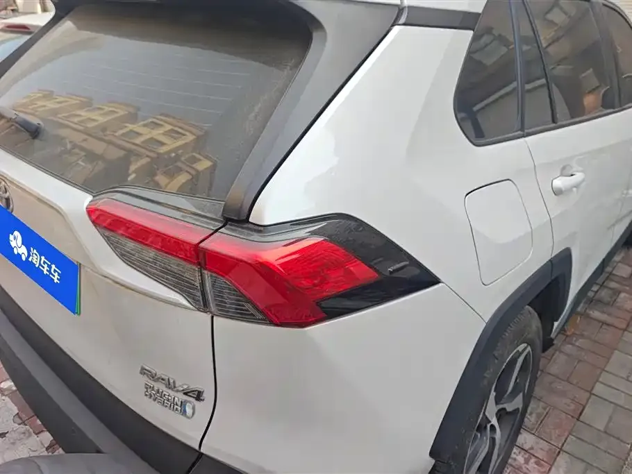 Toyota RAV4 Prime 2022 из CN, фото 4