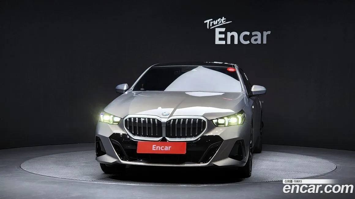 BMW 5-Series 2025 из KR, фото 6