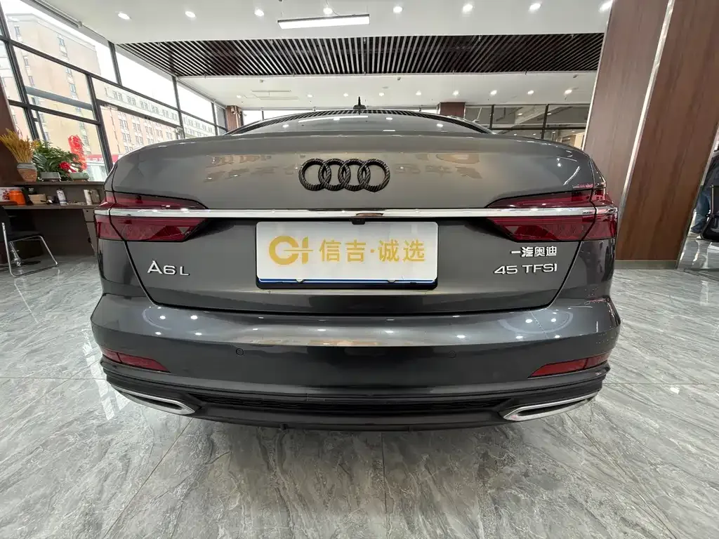 Audi A6L 2022 из CN, фото 10