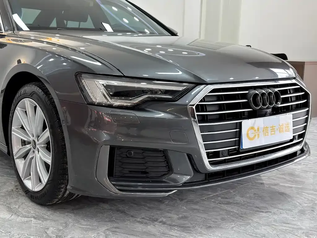 Audi A6L 2022 из CN, фото 5
