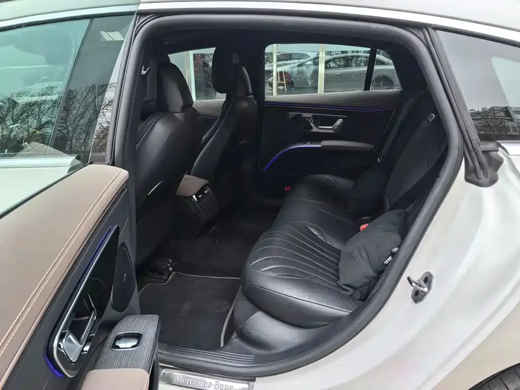 Mercedes-Benz EQS 2024 из CN, фото 4