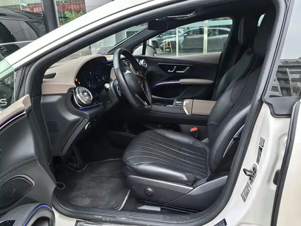 Mercedes-Benz EQS 2024 из CN, фото 3