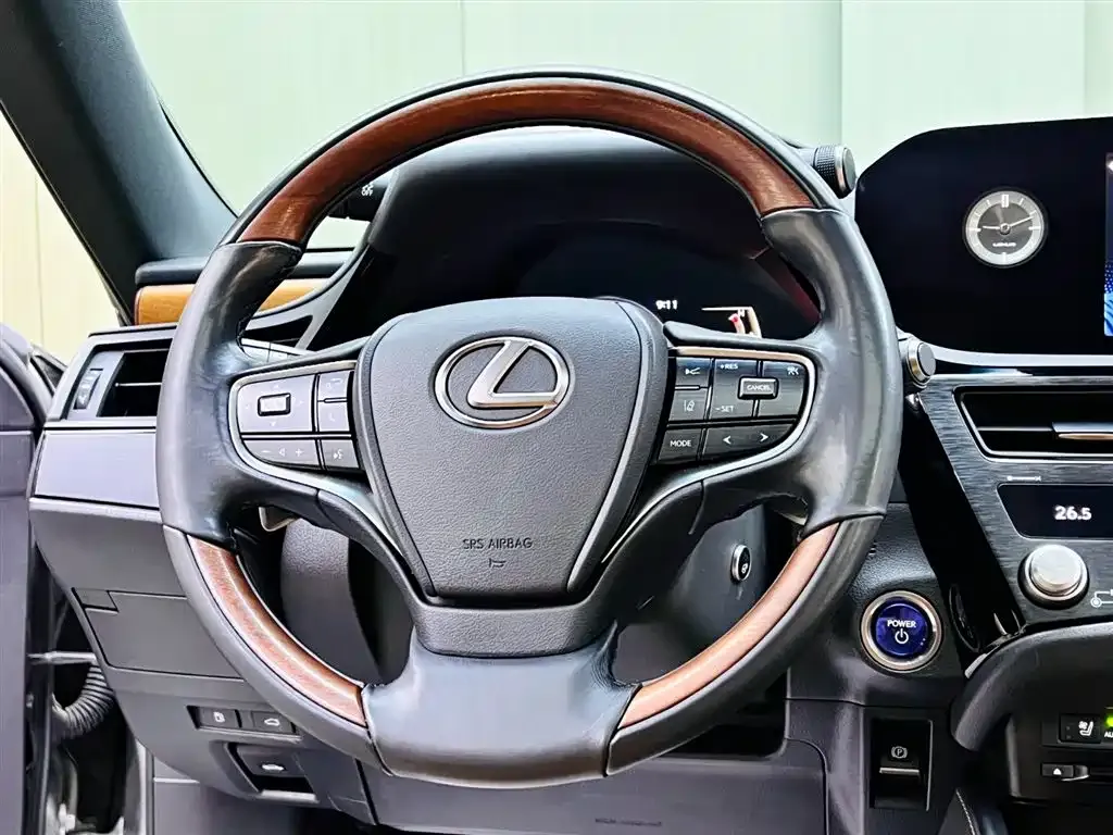 Lexus ES 2021 из CN, фото 5