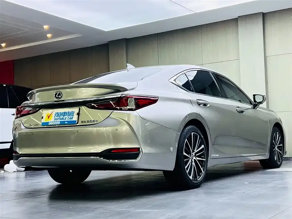 Lexus ES 2021 из CN, фото 3