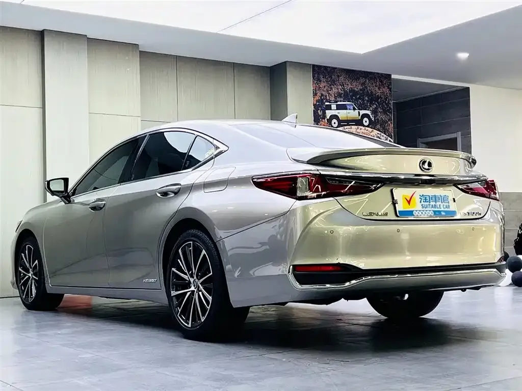 Lexus ES 2021 из CN, фото 6