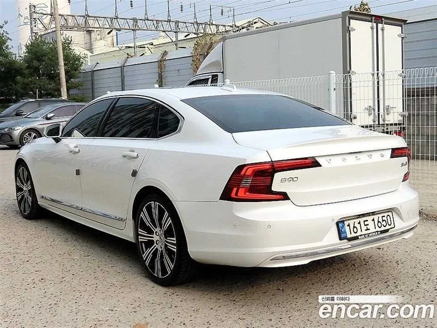 Volvo S90 2022 из KR, фото 5