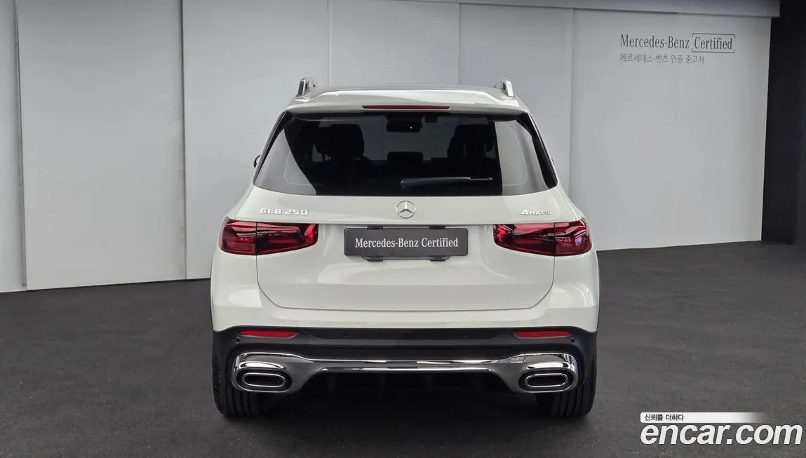 Mercedes-Benz GLB-Class — фото 9