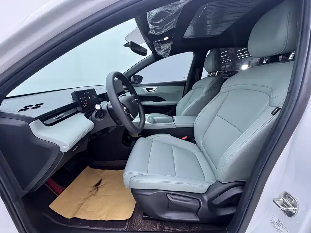 Roewe D6 2025 из CN, фото 10