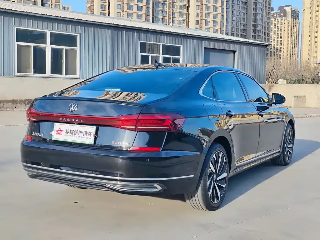 Volkswagen Passat 2022 из CN, фото 7