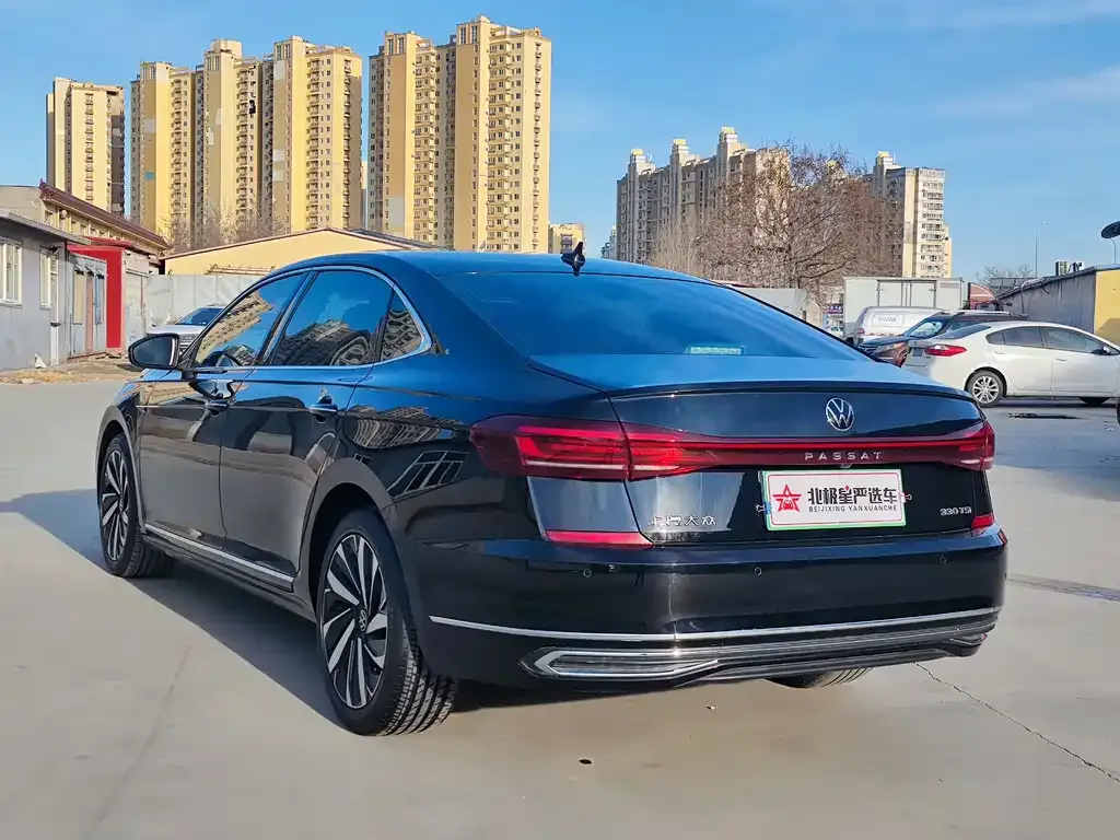 Volkswagen Passat 2022 из CN, фото 3