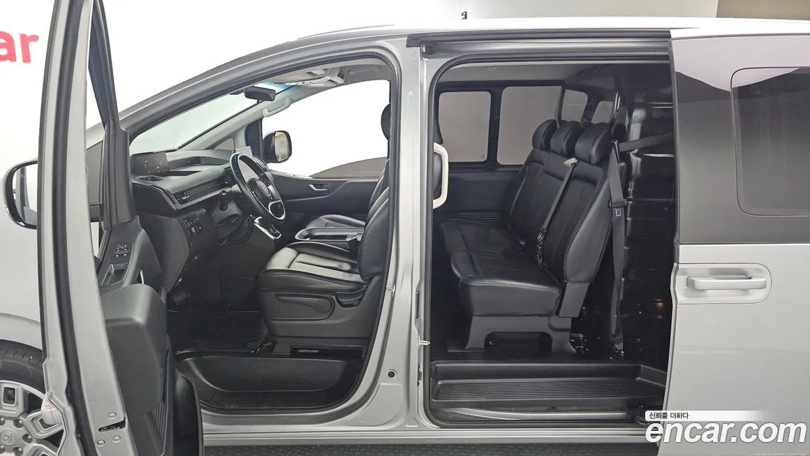 Hyundai Staria 2023 из KR, фото 10
