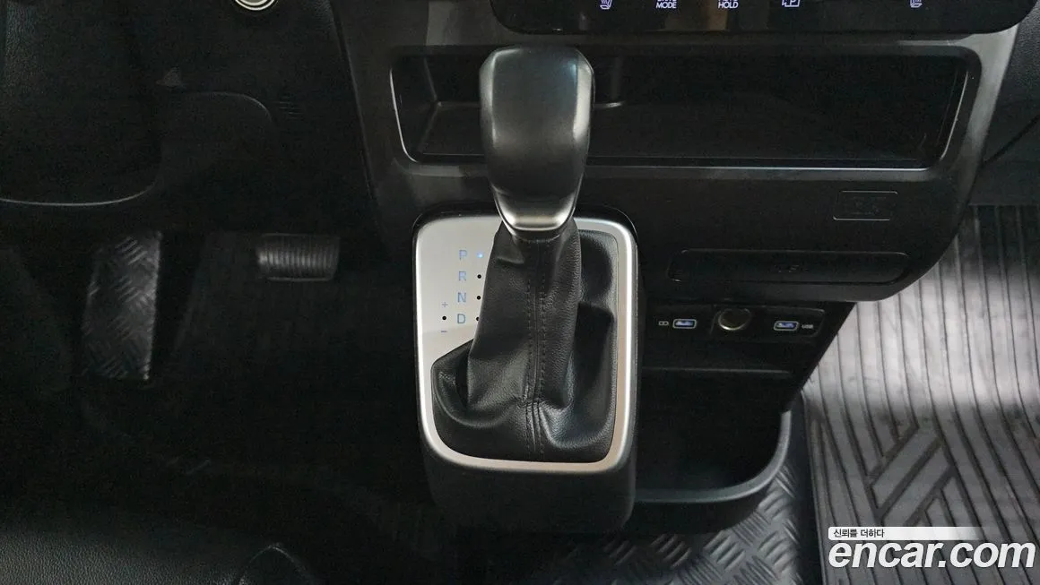 Hyundai Staria 2023 из KR, фото 7