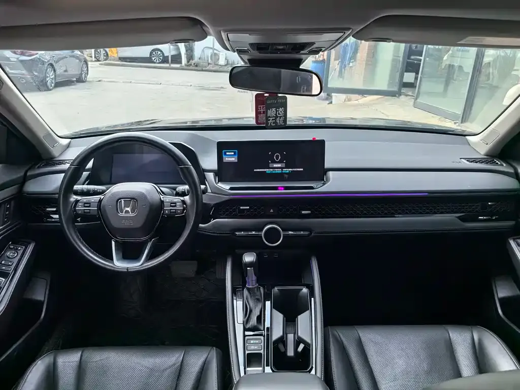 Honda Accord — фото 2
