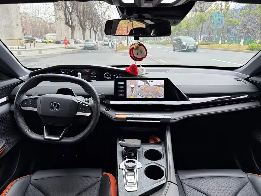 Changan UNI-V 2023 из CN, фото 9