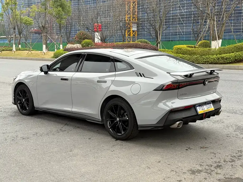 Changan UNI-V 2023 из CN, фото 5