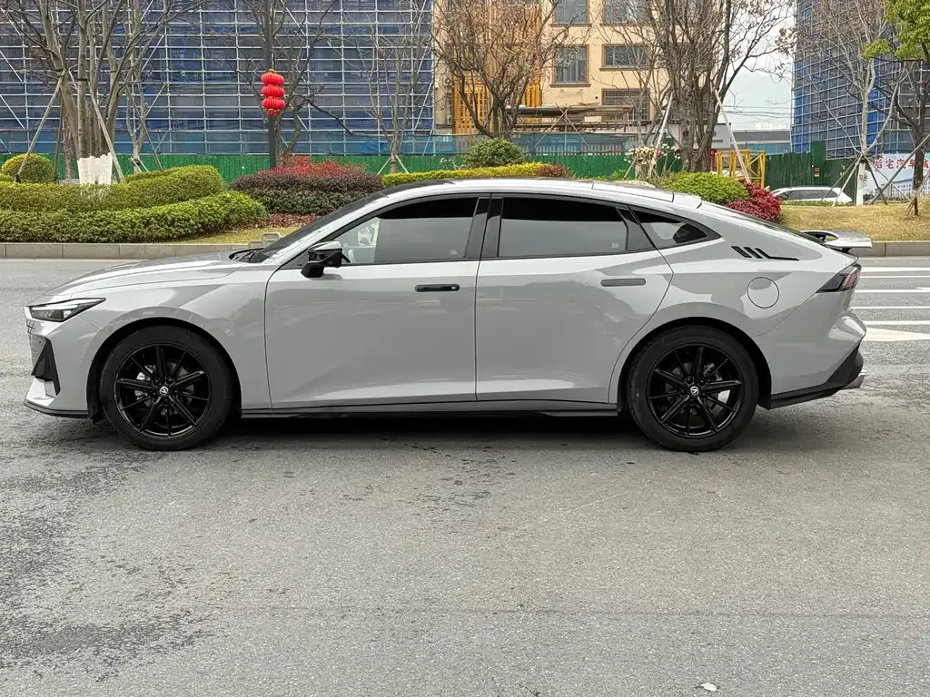 Changan UNI-V 2023 из CN, фото 8