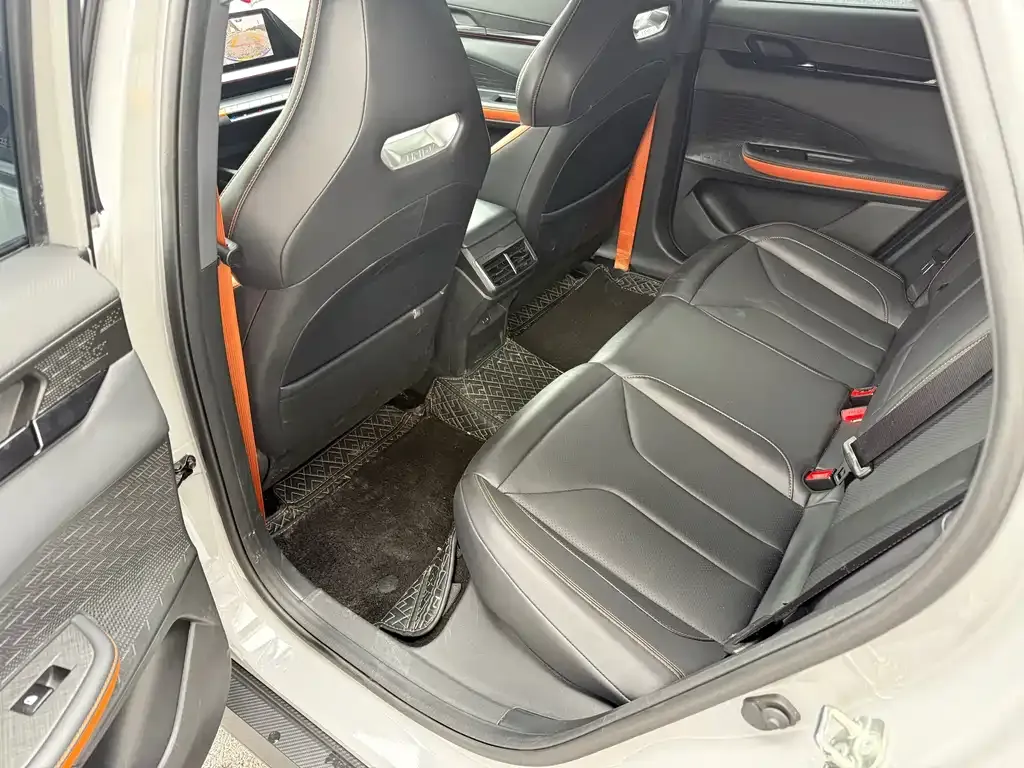 Changan UNI-V 2023 из CN, фото 7