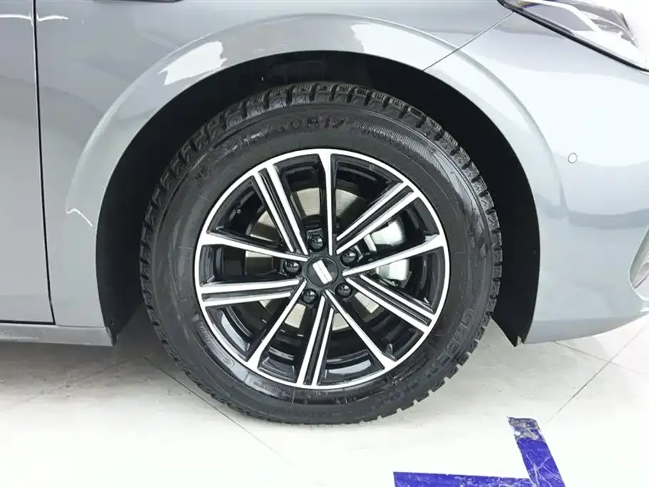 Geely 银河A7 2025 из CN, фото 4