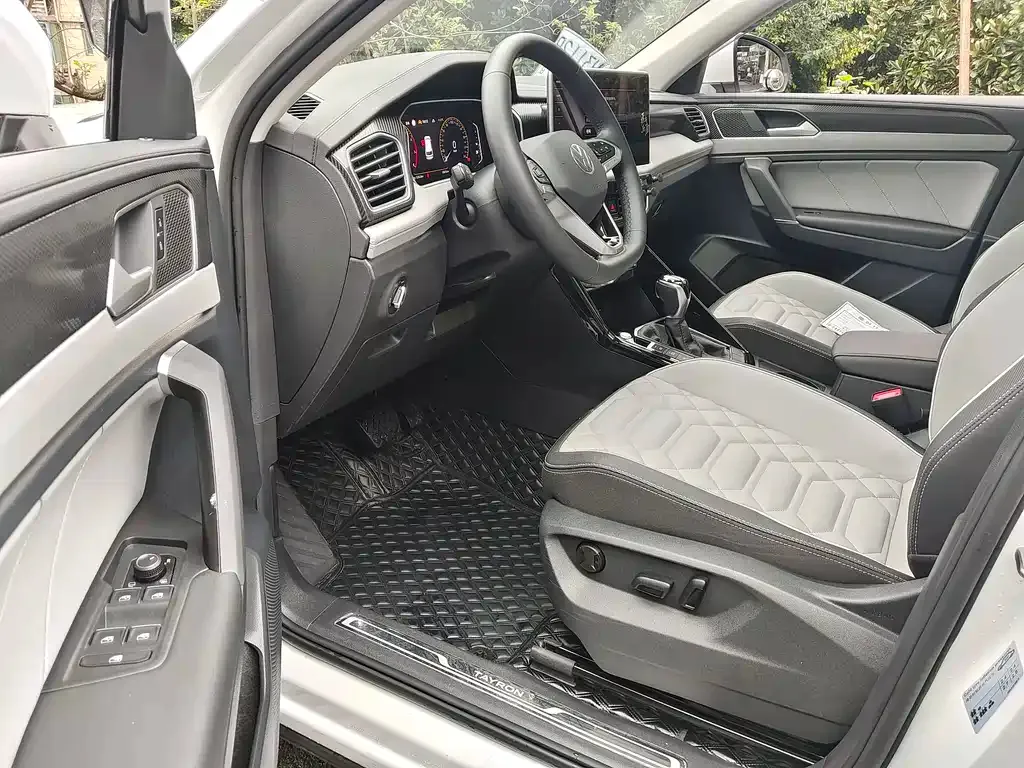 Volkswagen Tayron 2023 из CN, фото 3