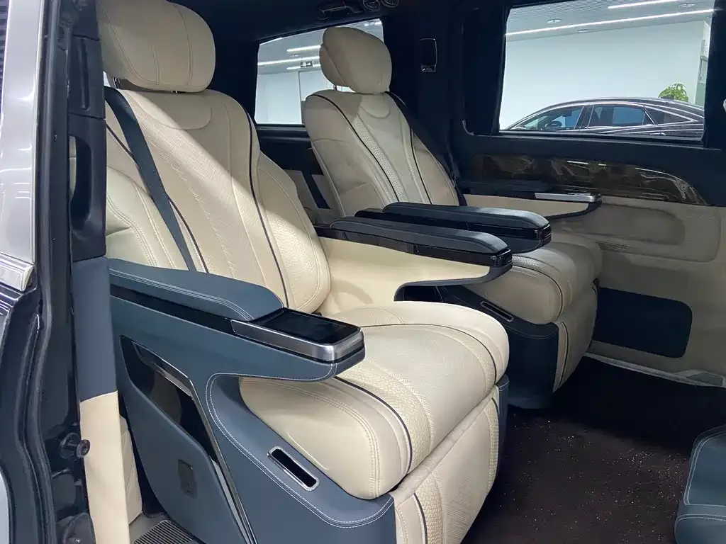 Mercedes-Benz Vito 2021 из CN, фото 2