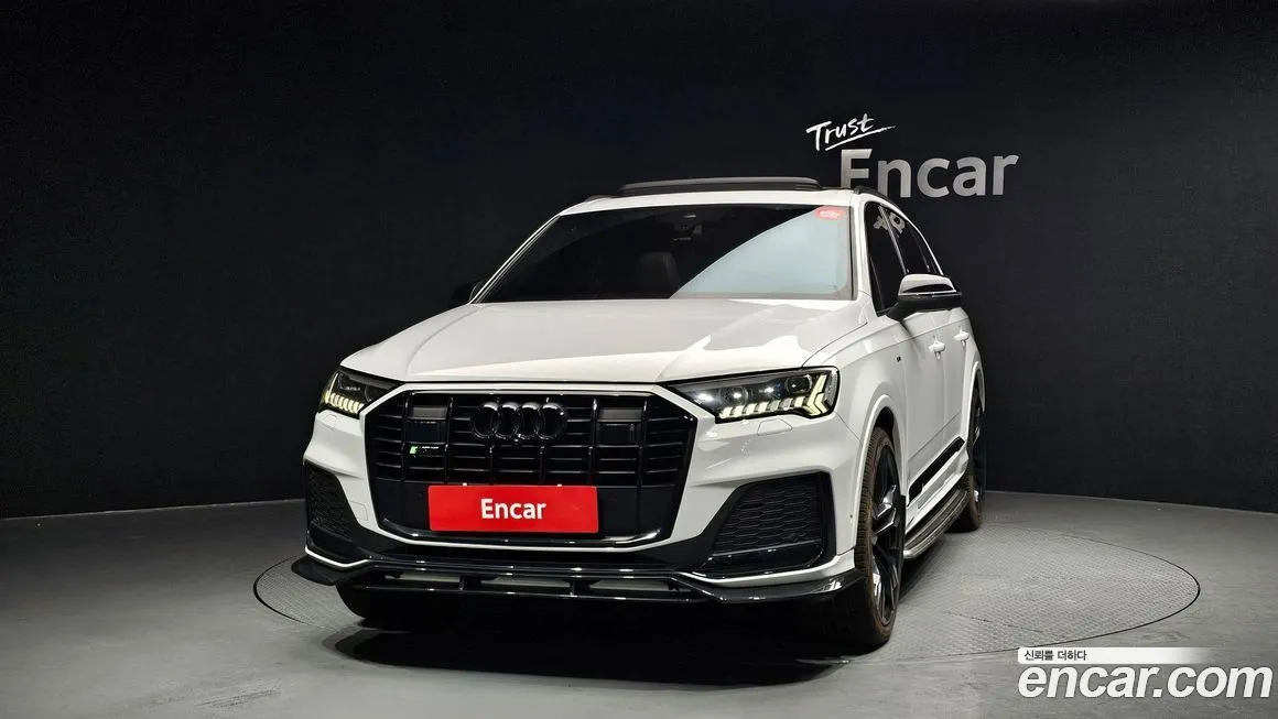 Audi Q7 2023 из KR, фото 7