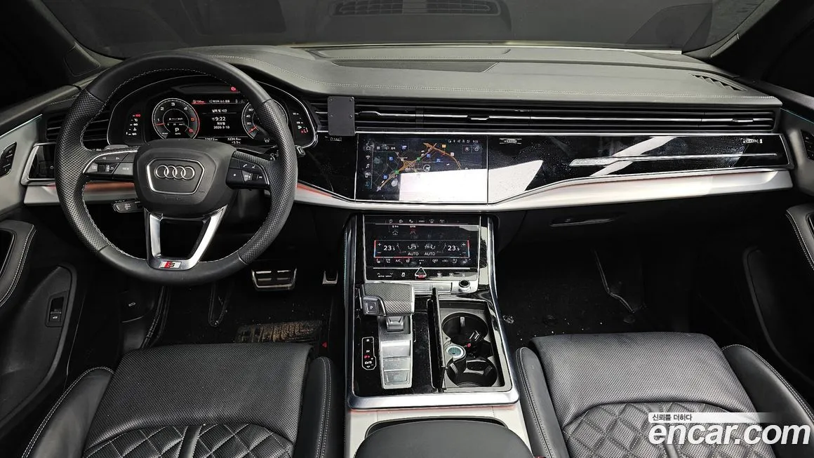 Audi Q7 2023 из KR, фото 9