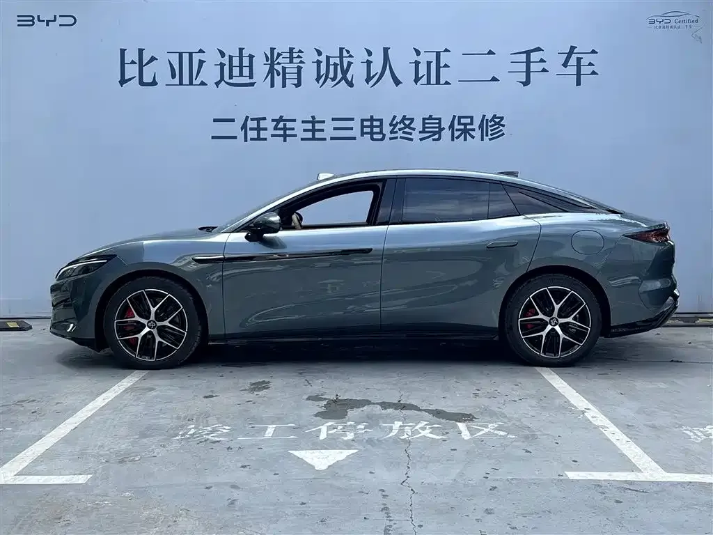 BYD Han L — фото 4