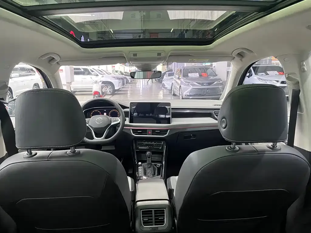 Volkswagen Tayron 2023 из CN, фото 3