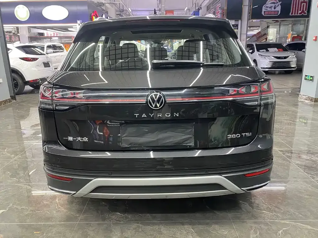 Volkswagen Tayron 2023 из CN, фото 2