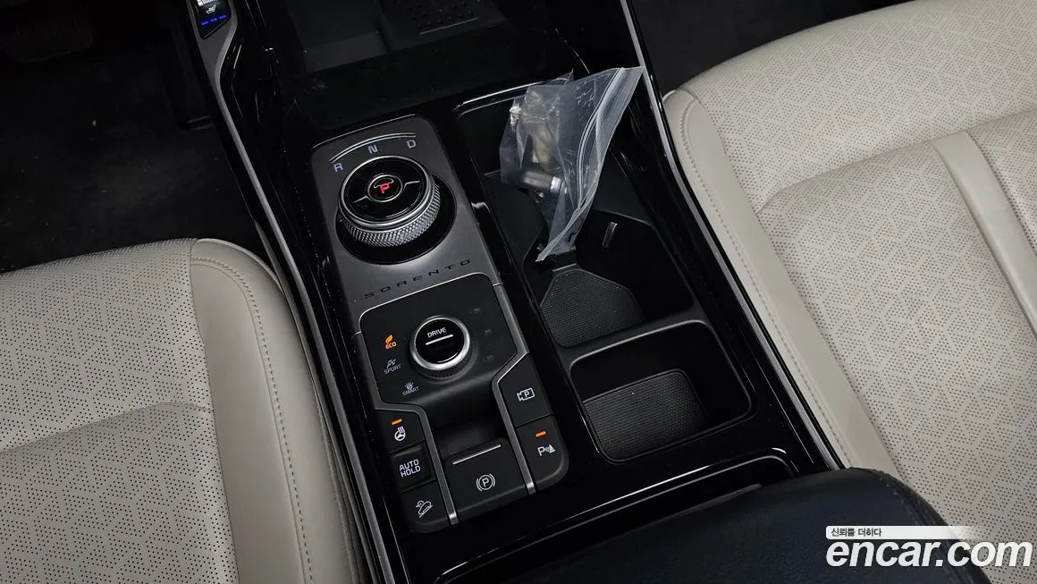 Kia Sorento — фото 10