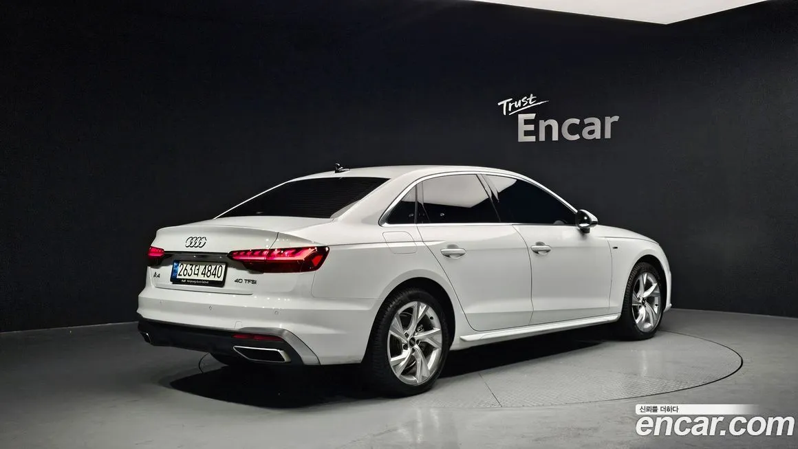 Audi A4 2021 из KR, фото 2