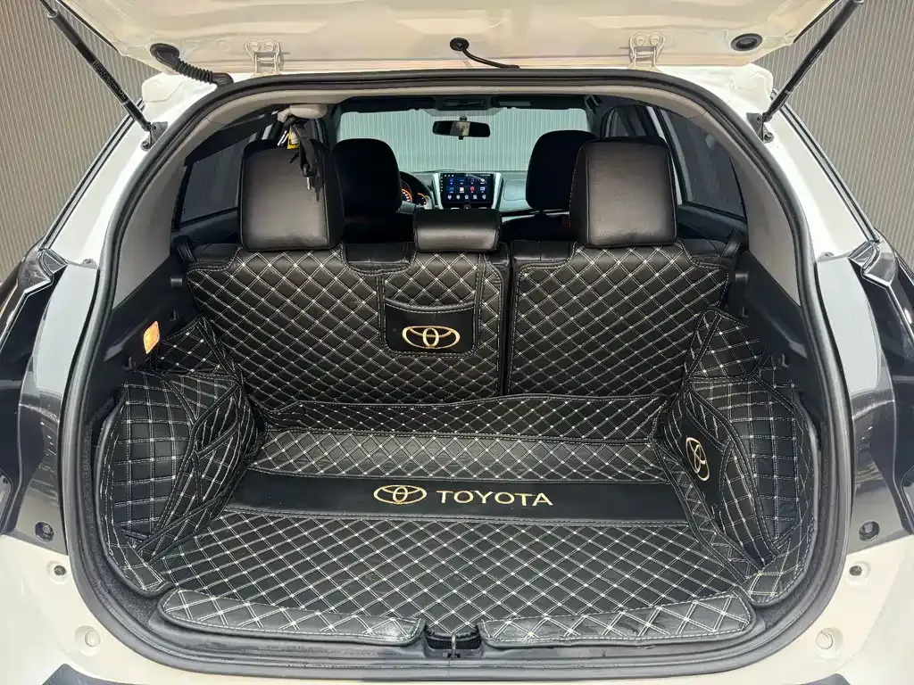 Toyota Yaris L 2023 из CN, фото 6